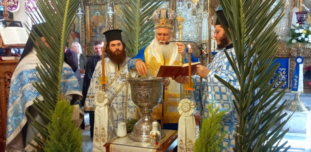 Λήμνου Ιερόθεος: Η εορτή των Θεοφανείων εκπέμπει το μήνυμα της φώτισης και της πνευματικής αναγέννησης