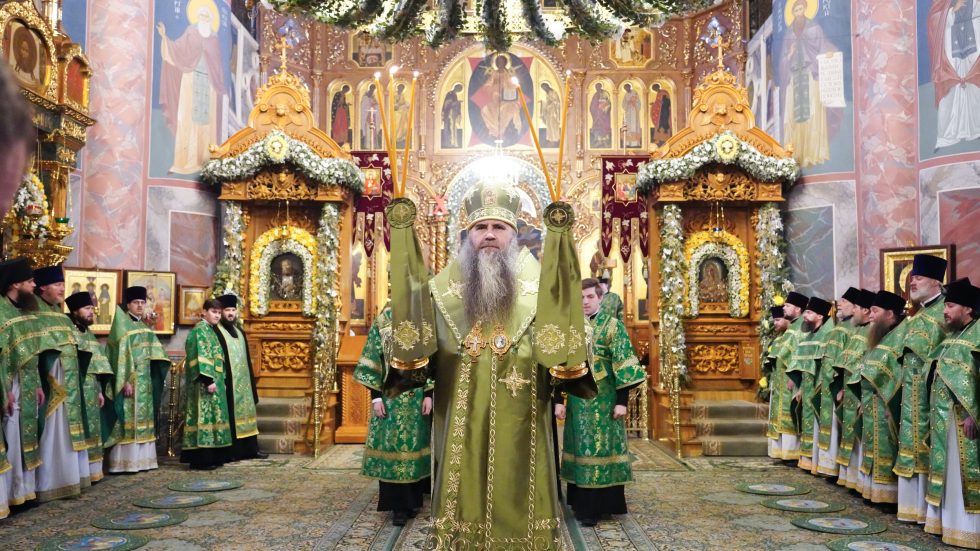 Спомен преподобног Серафима Саровског у манастиру Дивејево поред његових моштију