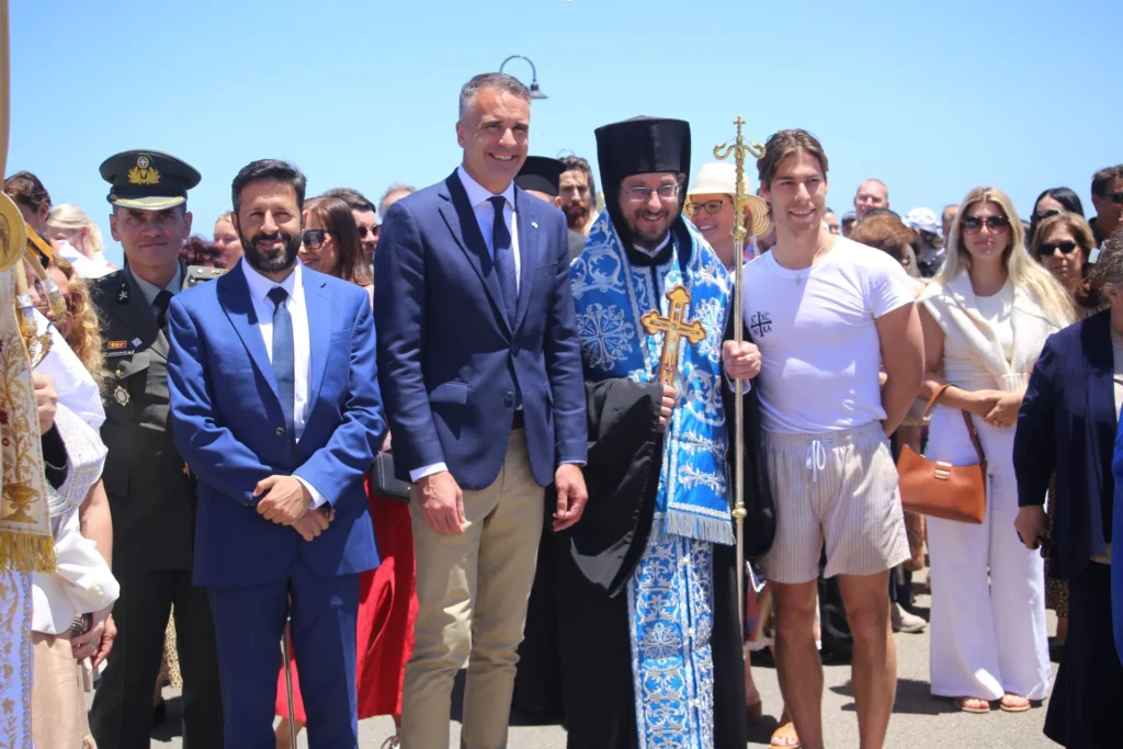 Η κατάδυση του Σταυρού στην Αδελαΐδα και το τριήμερο Ελληνικό Πανηγύρι-Φεστιβάλ