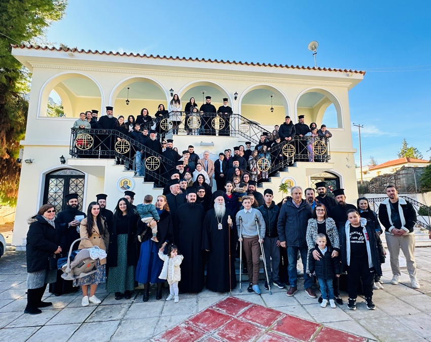 Κορίνθου Παύλος: Οι οικογένειες των ιερέων λειτουργούν ως «φάρος» που μπορεί να οδηγεί τους ανθρώπους προς τον Χριστό