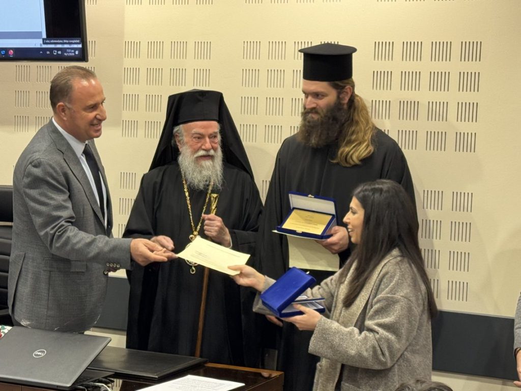 Ευλογία και τιμητική αναγνώριση στη Βασιλόπιτα του Δημοτικού Συμβουλίου Παγγαίου