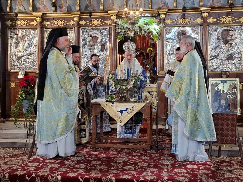 Ολόφωτα Θεοφάνεια στη Χαλκίδα