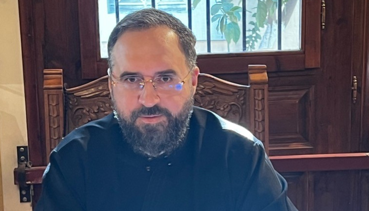 Διεθνής διάκριση για τον Επίκουρο Καθηγητή του Τμήματος Θεολογίας του ΕΚΠΑ Αρχιμανδρίτη π. Ισίδωρο Κάτσο