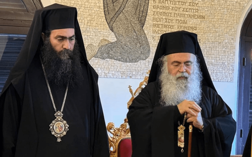 Ο Μητροπολίτης Τυχικός καλείται να παραδώσει τους χώρους της Ιεράς Μητροπόλεως Πάφου