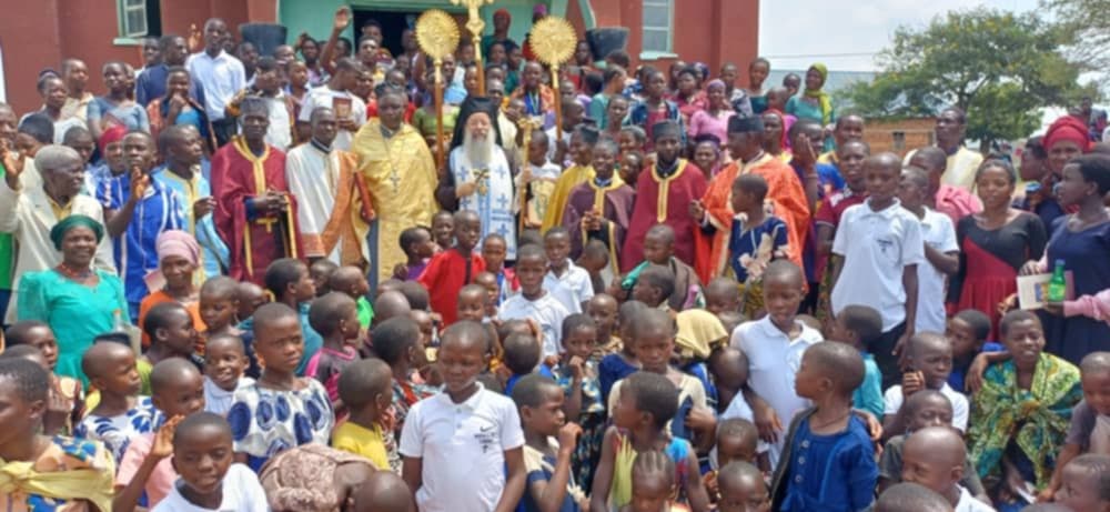 Θεοφάνεια με χειροτονία και συμμετοχή πλήθους πιστών στην Μπουκόμπα