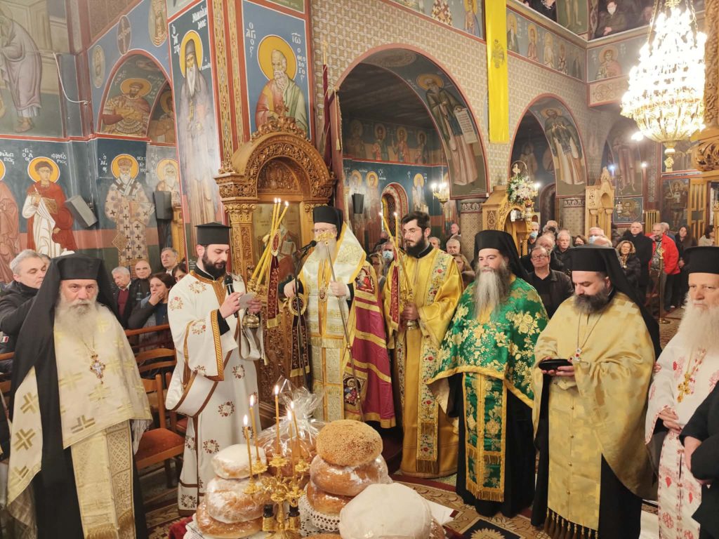 Άφατη κατάνυξη για τον πανηγυρικό Εσπερινό του Αγίου Αντωνίου, στα Άνω Πατήσια