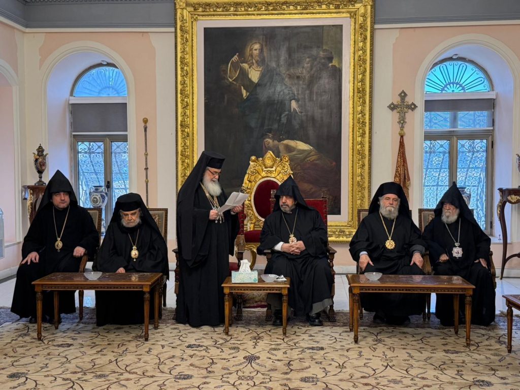 زيارة أخوية القبر المقدس للبطريركية الأرمنية في القدس للتهنئة بعيد الميلاد المجيد حسب الكنيسة الأرمنية