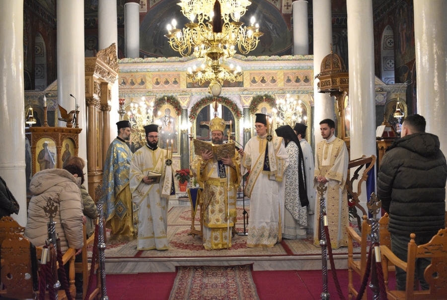 Παραμονή των Θεοφανείων στην Ιερά Μητρόπολη Μαρωνείας