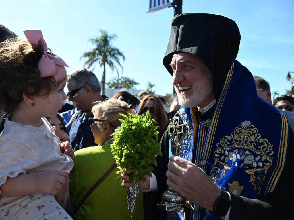 Αμερικής Ελπιδοφόρος: “Η κοινότητα του Τάρπον Σπρινγκς είναι κεντρικής σημασίας για την ταυτότητα της Ομογένειας”