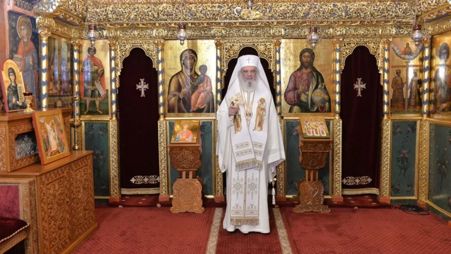 Sfinții Trei Ierarhi sunt criteriul de referință pentru ortodoxia credinței, a subliniat Patriarhul Daniel