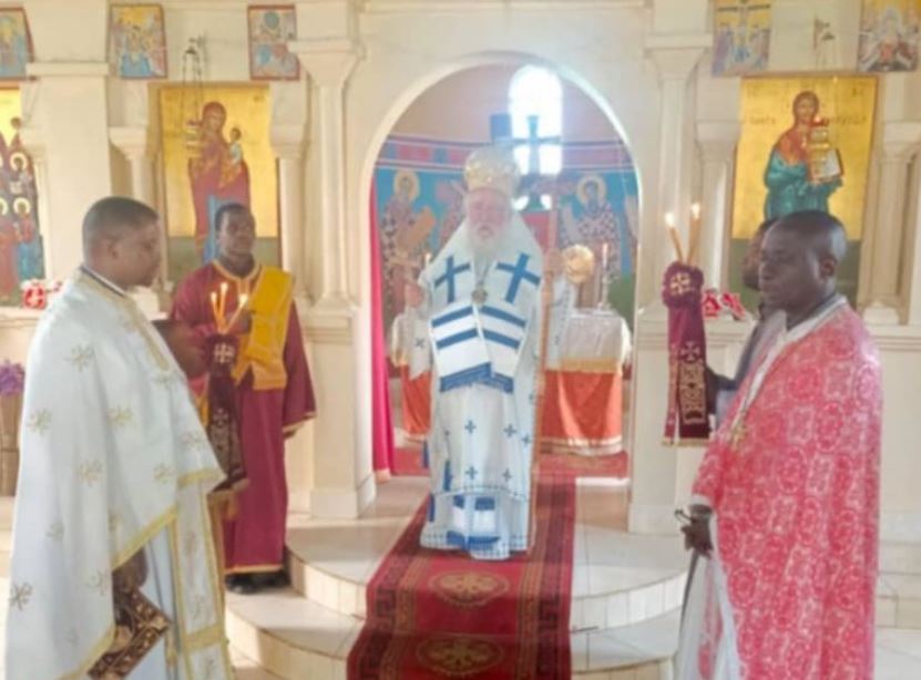 Ο Επίσκοπος Πολυστύλου Σωφρόνιος στον Μητροπολιτικό Ναό Μπουκόμπας