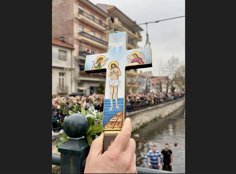 Όταν ο Χριστός κατεβαίνει στα νερά της ζωής μας – Του Μητροπολίτη Φλωρίνης