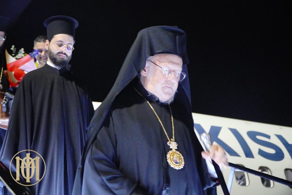Η υποδοχή του Οικουμενικού Πατριάρχη στο αεροδρόμιο “ΜΑΚΕΔΟΝΙΑ”