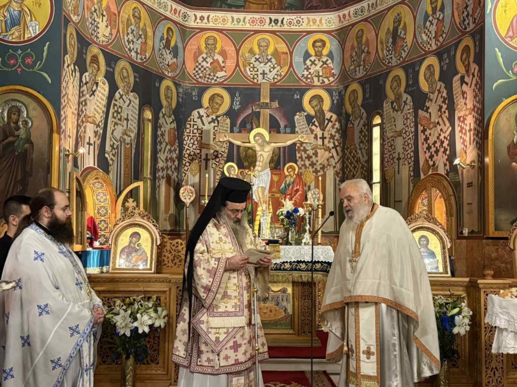 Ο Μητροπολίτης Χίου ιερούργησε στον Ιερό Ναό Κοιμήσεως Θεοτόκου Χαϊδαρίου