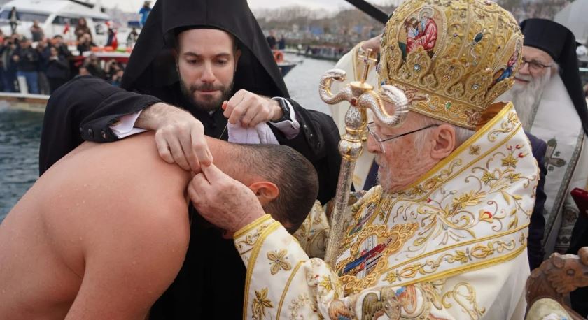 The celebration of Theophany at the Phanar, in the presence of thousands of pilgrims