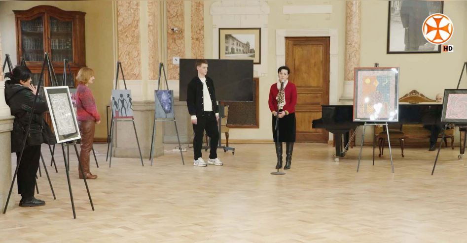 ეროვნულ ბიბლიოთეკაში ბუბა ბარნოვის პირველი პერსონალური გამოფენა გაიხსნა