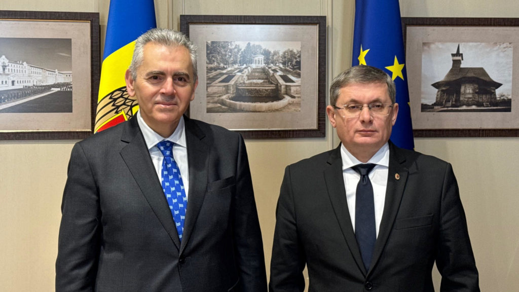 Συνάντηση Μάξιμου Χαρακόπουλου με Πρόεδρο της Βουλής της Μολδαβίας