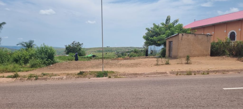 Ευχαριστήριο Μητροπόλεως Κινσάσας προς όλους όσοι συνέβαλαν στην αγορά οικοπέδου για την ανέγερση σχολείου