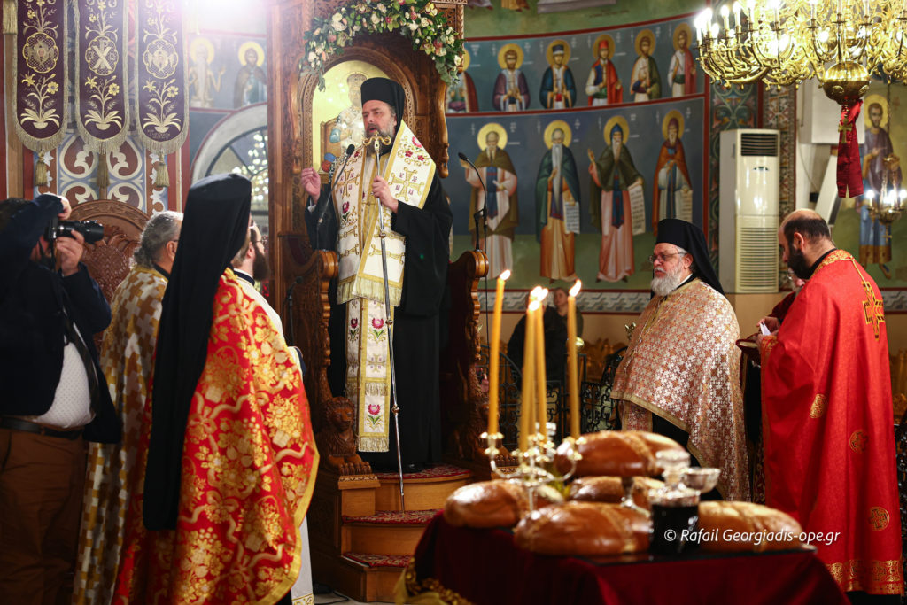 Πανηγυρικός Εσπερινός των Τριών Αγίων Μητέρων των τριών Ιεραρχών στην Ι.Μ. Θεσσαλονίκης