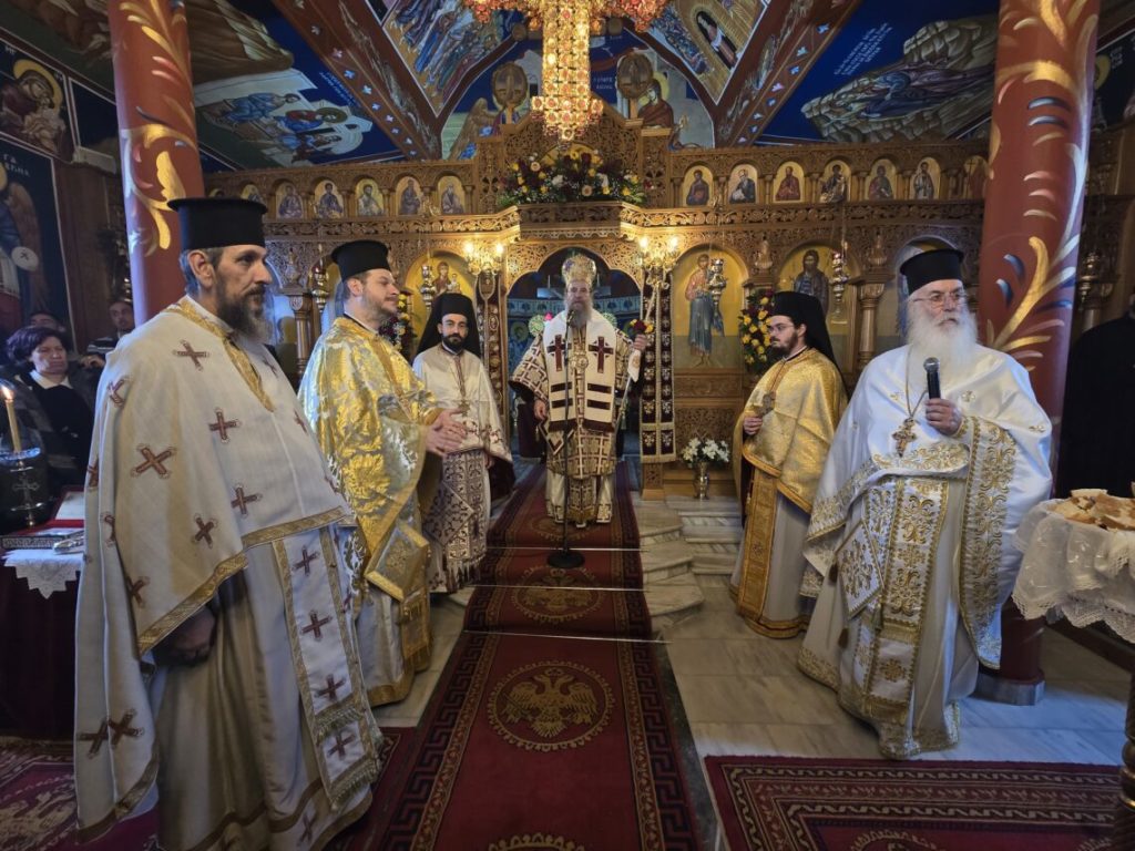 Η κοινότητα του Αγίου Χαραλάμπους πανηγύρισε τον Προστάτη της (ΦΩΤΟ & ΒΙΝΤΕΟ)