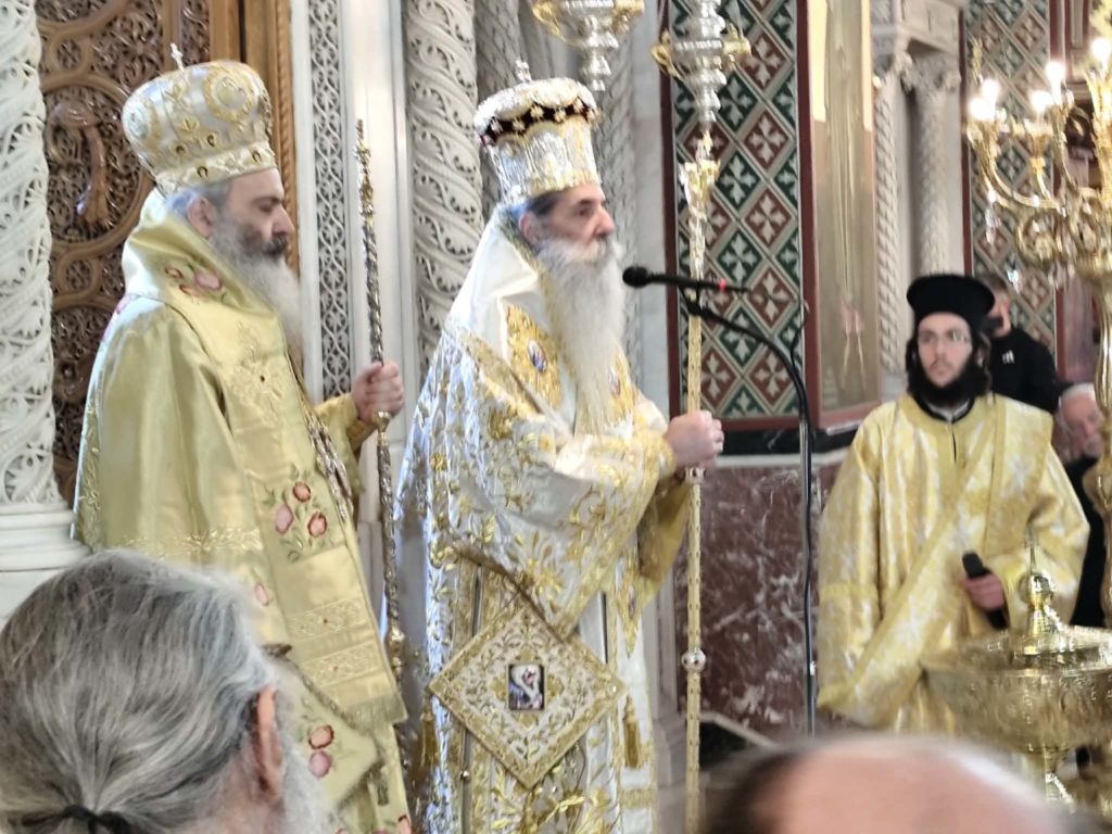 Αρχιερατικό συλλείτουργο για την 20χρονη ποιμαντορία του σεπτού Μητροπολίτη Πειραιώς στην Αγία Τριάδα Πειραιώς