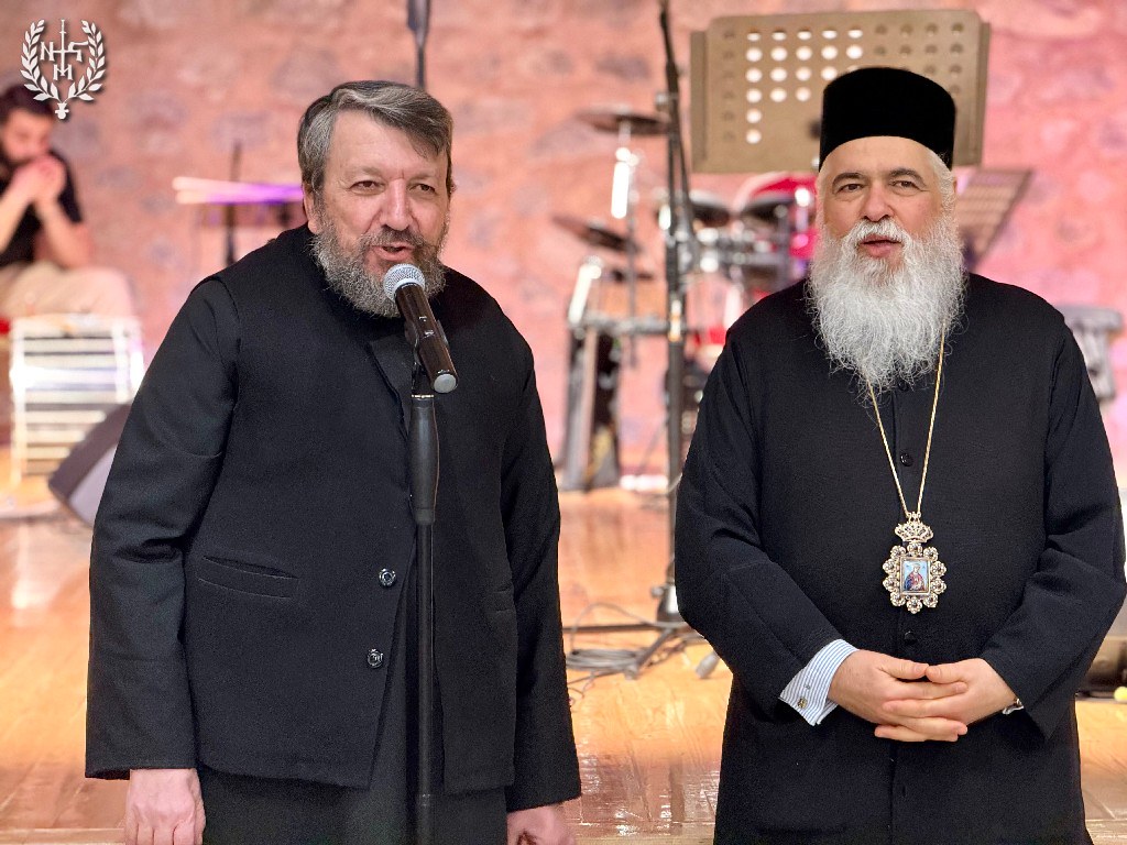 Tα ιερατικά ζευγάρια της Ιεράς Μητροπόλεως Νεαπόλεως δεξιώθηκε o Μητροπολίτης Βαρνάβας