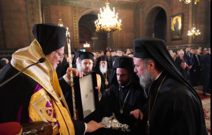 البطريرك المسكوني: «الكنيسة العظمى تُفرَّغ باستمرار، تُذلّ، وتبقى