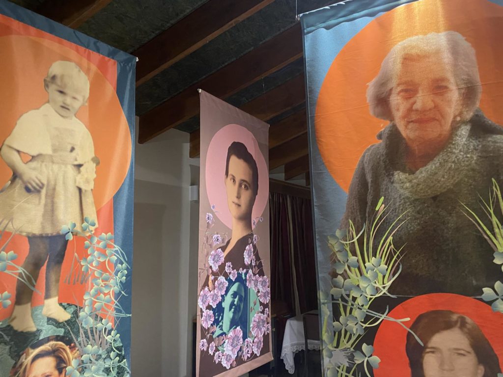 Μεγάλη επισκεψιμότητα στην έκθεση «Μάνες» των «Φωτίων 2026» – Συνεχίζεται έως τις 22 Φεβρουαρίου