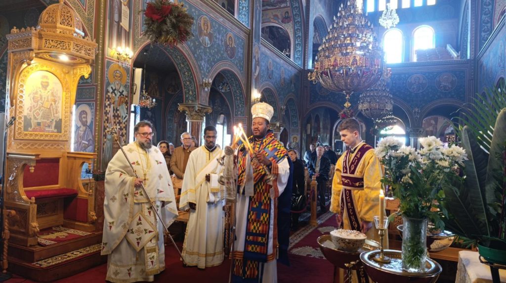 O Επίσκοπος Μπενίν στον Ιερό Ναό της Αγίας Μαρίνης Ηλιουπόλεως