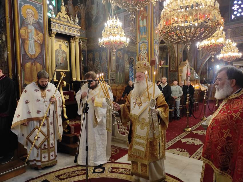 Κορίνθου Παύλος: Η Εκκλησία μας θυμίζει τη Δευτέρα Παρουσία, με σκοπό την προετοιμασία μας