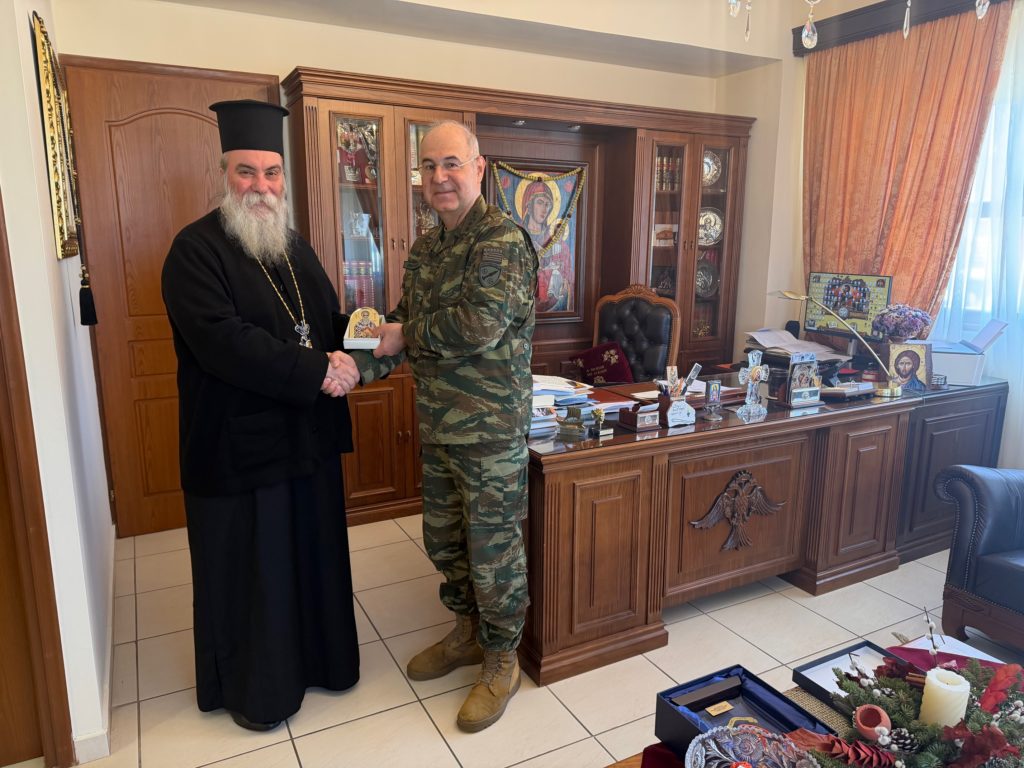 Επίσκεψη στον Μητροπολίτη Κισάμου του νέου Διοικητή του Πεδίου Βολής Κρήτης