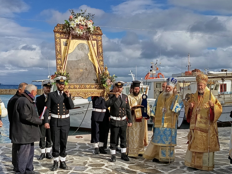 Με λαμπρότητα η εορτή της Υπαπαντής του Κυρίου στη νήσο Πάρο
