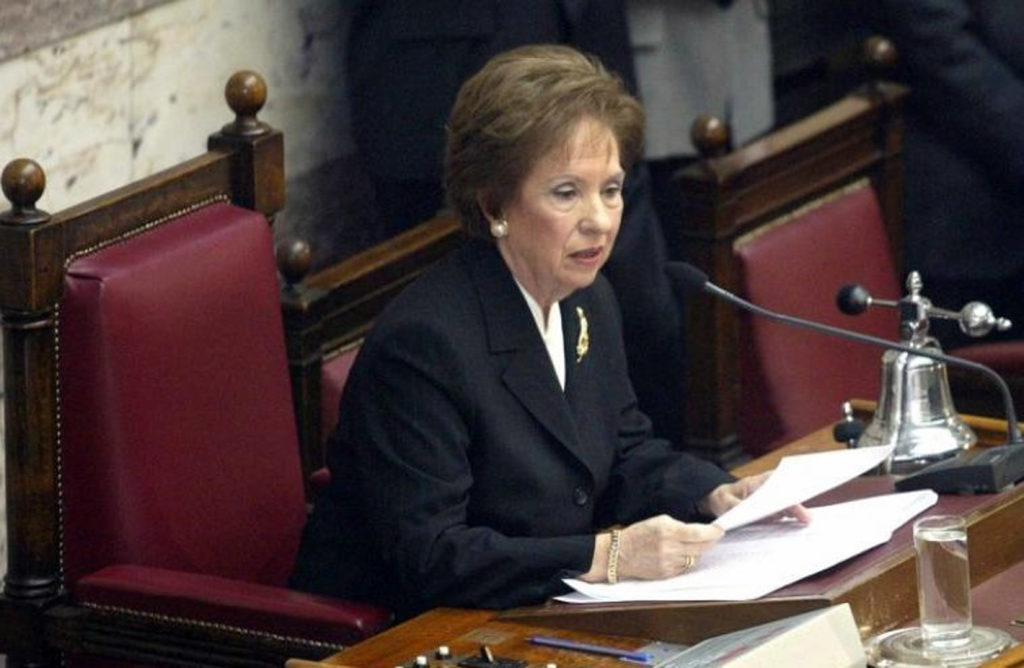 “Έφυγε” από τη ζωή η Άννα Ψαρούδα – Μπενάκη, η πρώτη γυναίκα Πρόεδρος της Βουλής των Ελλήνων