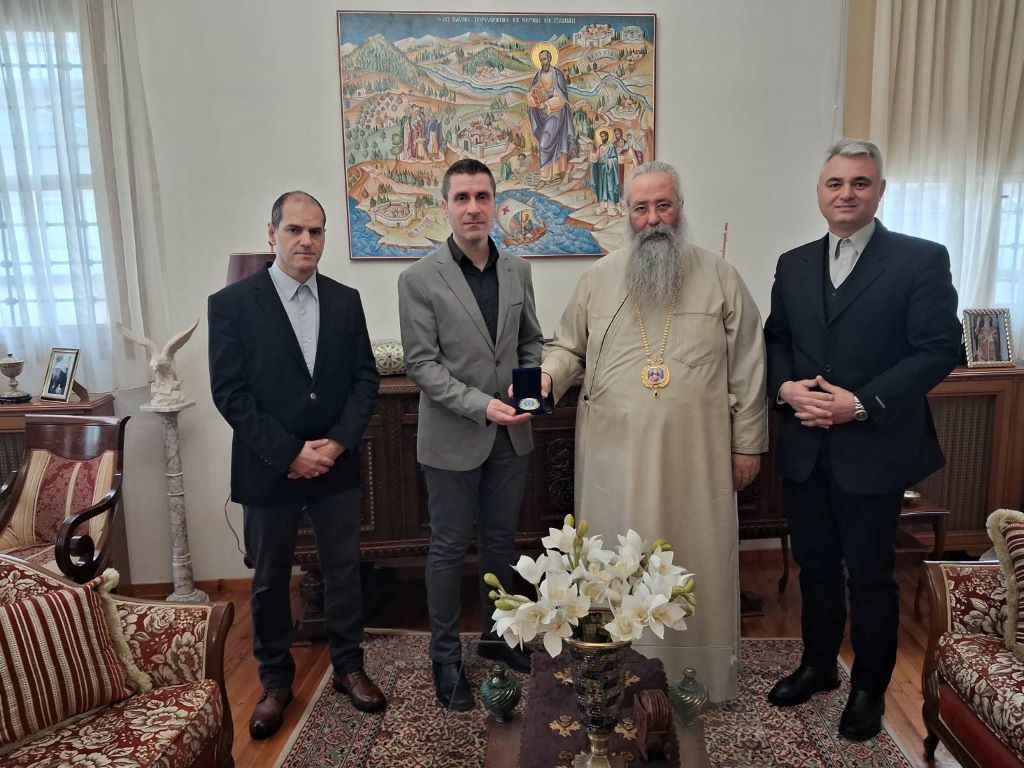 Aντιπροσωπεία της Ένωσης Στρατιωτικών Π.Ε. Πιερίας στον Μητροπολίτη Κίτρους