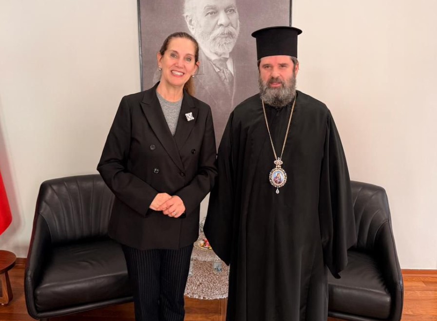 Συνάντηση Αρχιεπισκόπου Ιωάννη με την Υπουργό Παιδείας της Αλβανίας