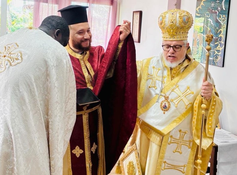 Ιστορική χειροτονία του πρώτου κληρικού στο νησί του Ρευνιόν