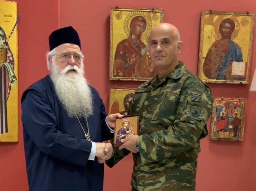 Επίσκεψη του νέου Διοικητού της 32ης Ταξιαρχίας Πεζοναυτών στον Μητροπολίτη Δημητριάδος