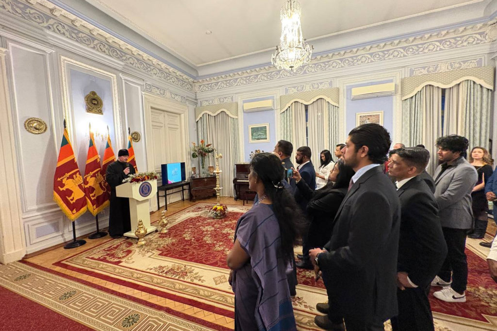 Представитель ОВЦС принял участие в межрелигиозном мероприятии в Посольстве Шри-Ланки
