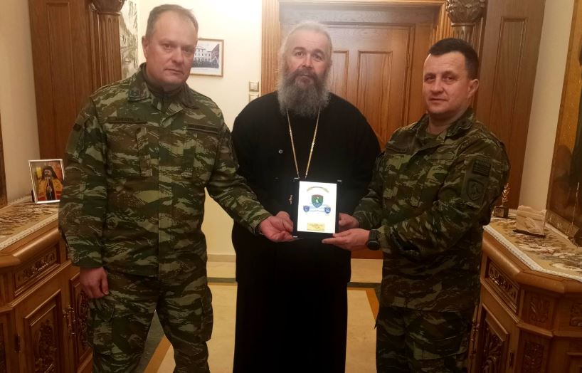 Εθιμοτυπική επίσκεψη του νέου Ταξίαρχου της 9ης Ταξιαρχίας και του νέου Διοικητού του 1ου Συντάγματος στον Μητροπολίτη Φλωρίνης