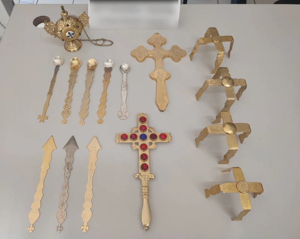 Συνελήφθη ιερόσυλος για υπόθεση κλοπής από ναό στη Σάμο