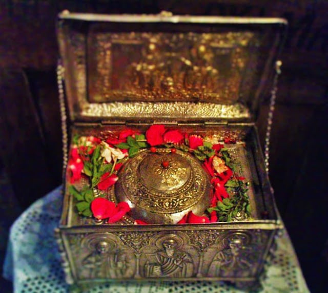 Υποδοχή της Τιμίας Κάρας του Αγίου Στυλιανού στον Ιερό Ναό Αγίου Πολυκάρπου Μενεμένης