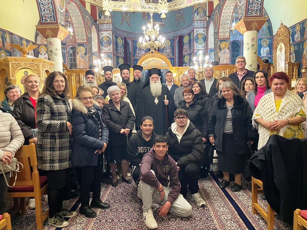 Επίσκεψη του Μητροπολίτη Δημητριάδος στον Ιερό Ναό Αγίας Παρασκευής Βόλου