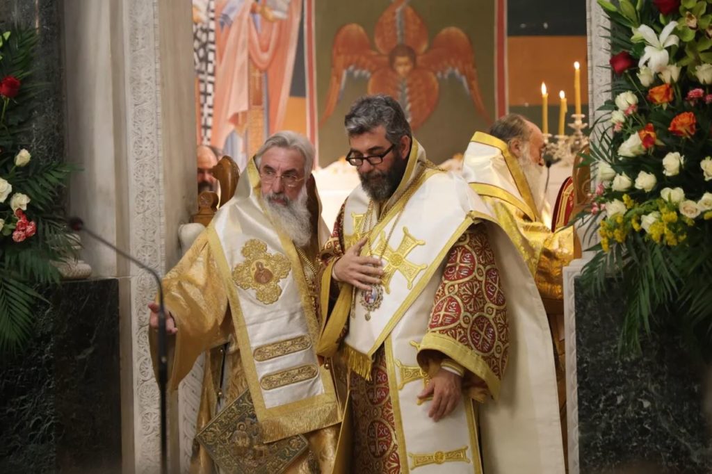 Αρναουτάκης για το νέο Μητροπολίτη Λάμπης: «Άξιος Ιεράρχης σε έναν ευλογημένο τόπο. Θα είμαστε αρωγοί στο έργο του»