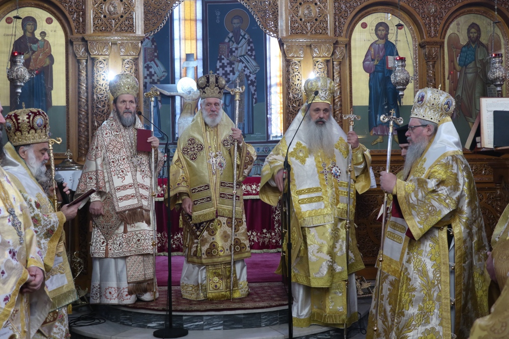 Πολυαρχιερατικό συλλείτουργο στον Ι.Ν. Τεσσαράκοντα Μαρτύρων Λαρίσης