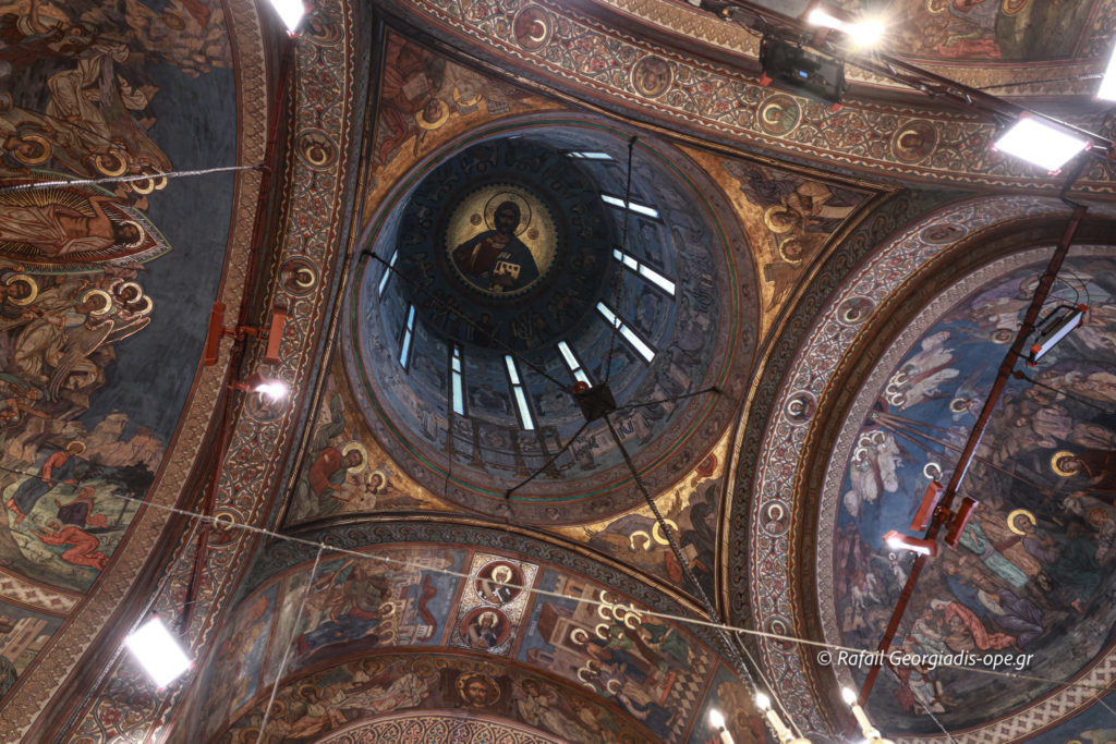 Προσευχές υπέρ ειρήνης και παύσης του πολέμου στην Ουκρανία θα διαβαστούν στους ναούς του Πατριαρχείου Ρουμανίας