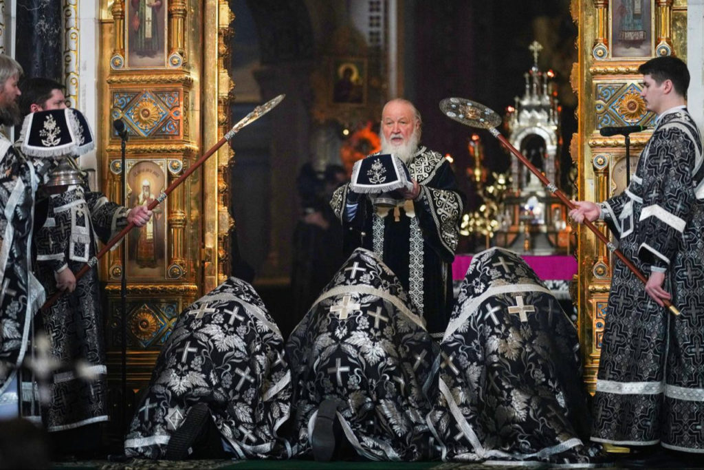 Святейший Патриарх Кирилл совершил первую в году Литургию Преждеосвященных Даров