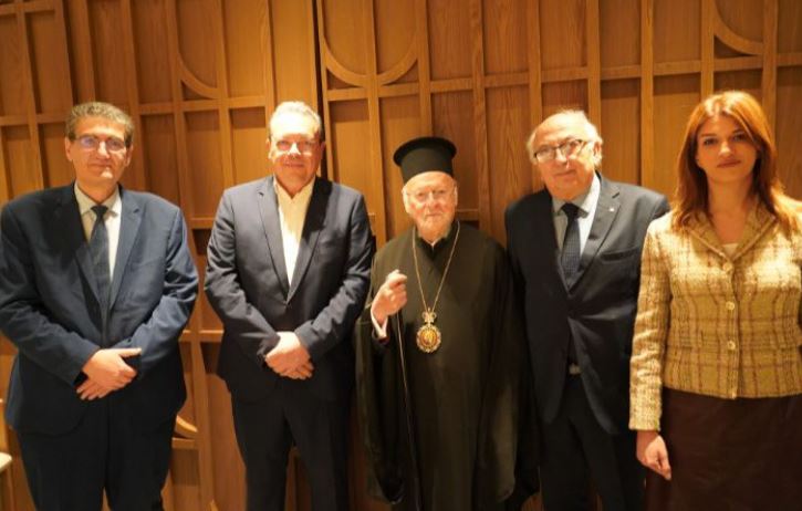 استقبل الكلي القداسة سيادة   رئيس حزب سيريزا – التحالف التقدمي على رأس