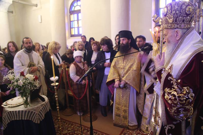 Ο Ναυπάκτου Ιερόθεος στο 40ήμερο μνημόσυνο του π. Στεφάνου Αναγνωστοπούλου