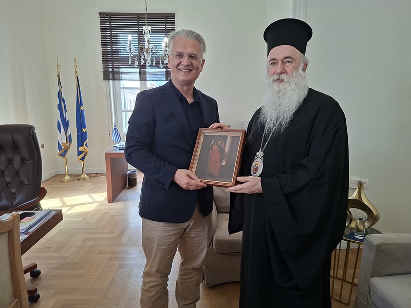 Συνάντηση Μητροπολίτη Κορίνθου με τον Περιφερειάρχη Πελοποννήσου