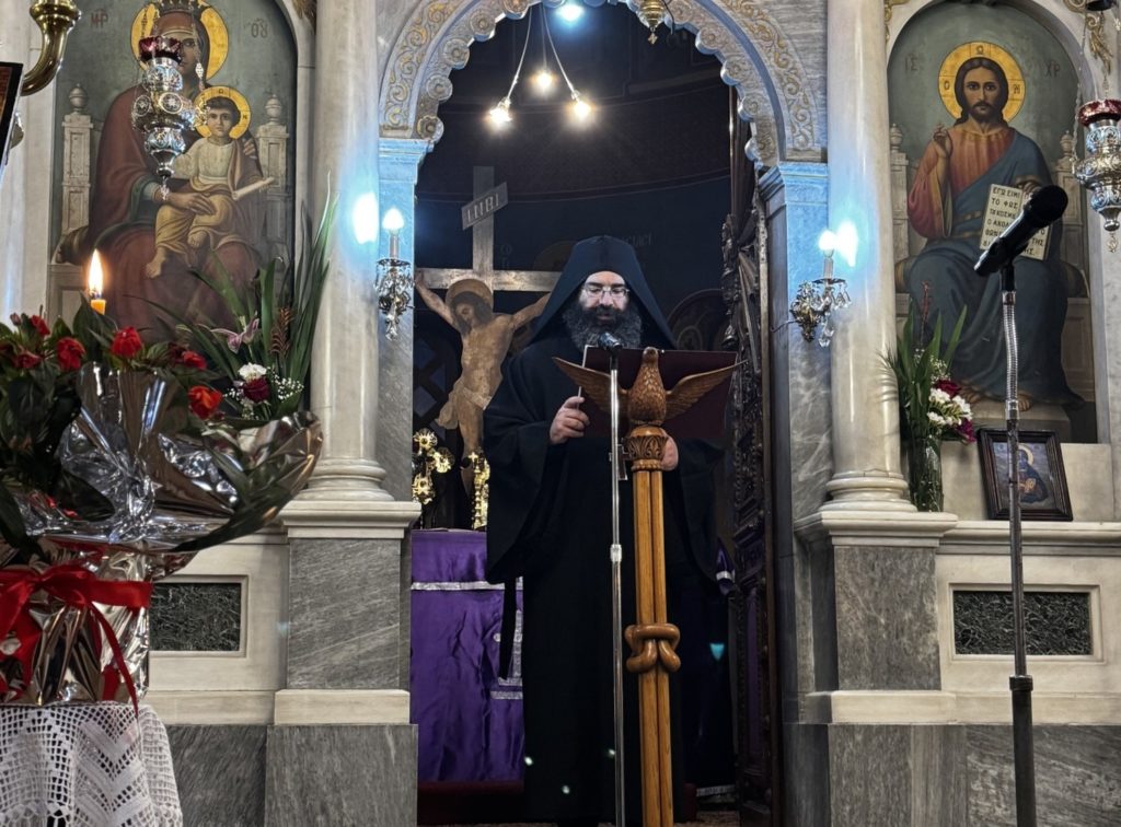 Ο Γ΄ Κατανυκτικός Εσπερινός στην Έξω Γωνιά Θήρας